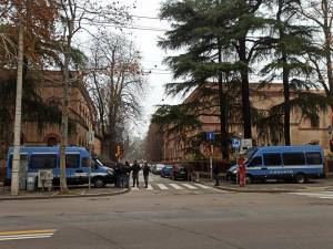 Lo sgombero dell'edificio occupato dal collettivo